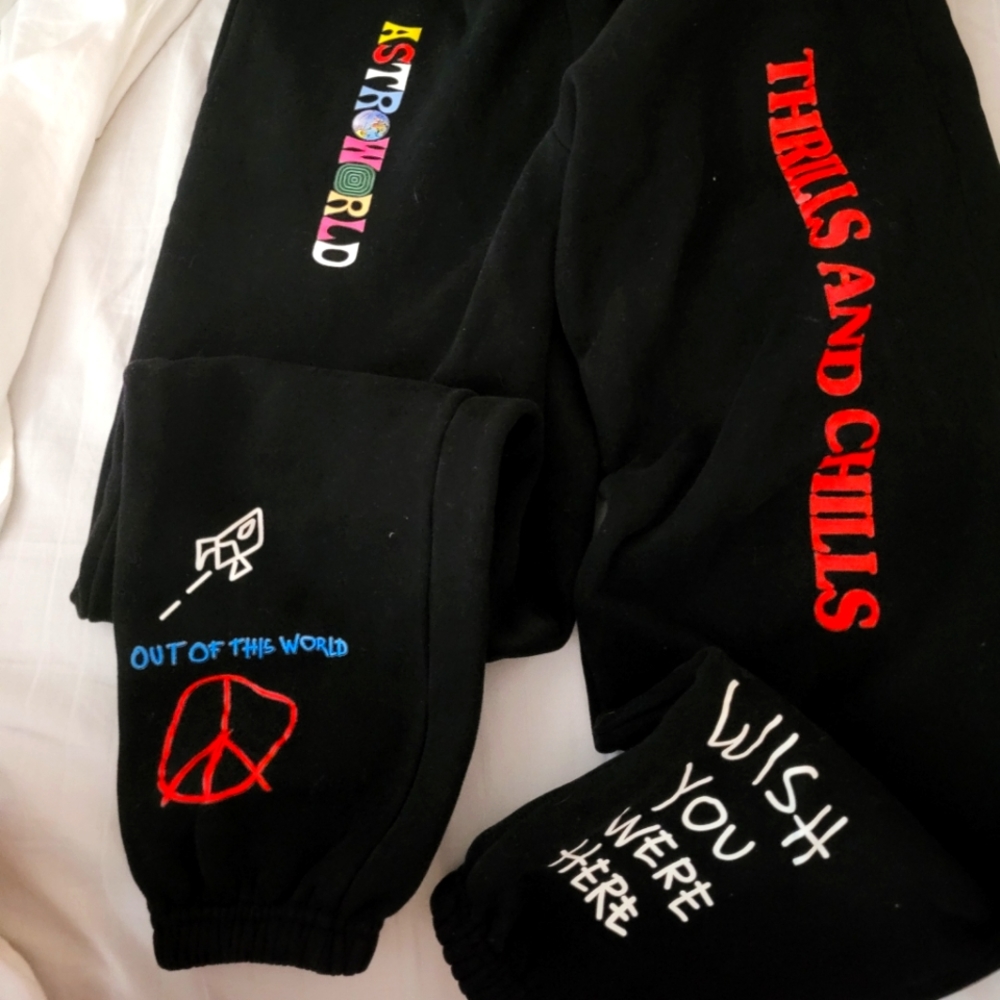 Astroworld worn once black sweatpants